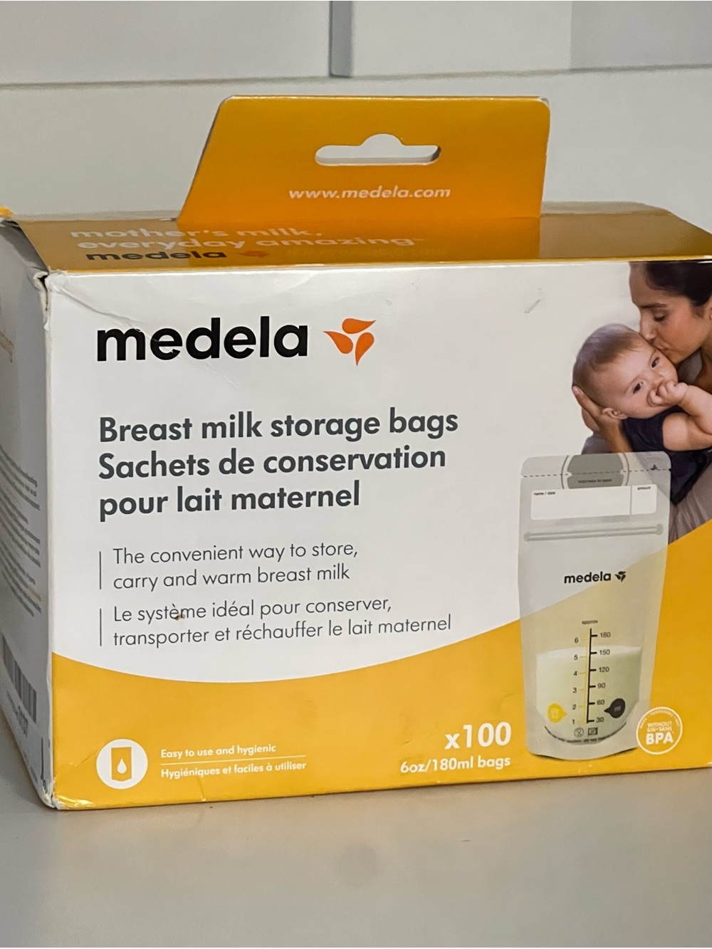 Medela Yellow & White Breast Milk Storage Bags Pack